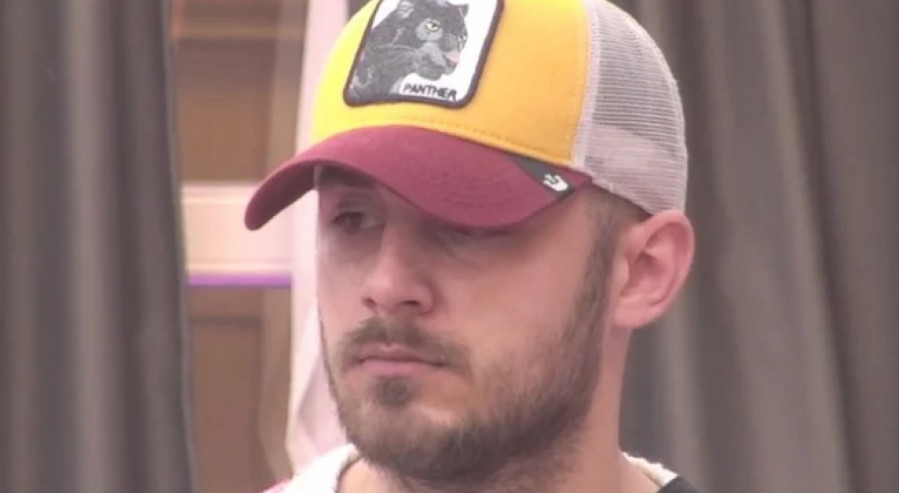 ODBACILI SU ME KAO KERA!