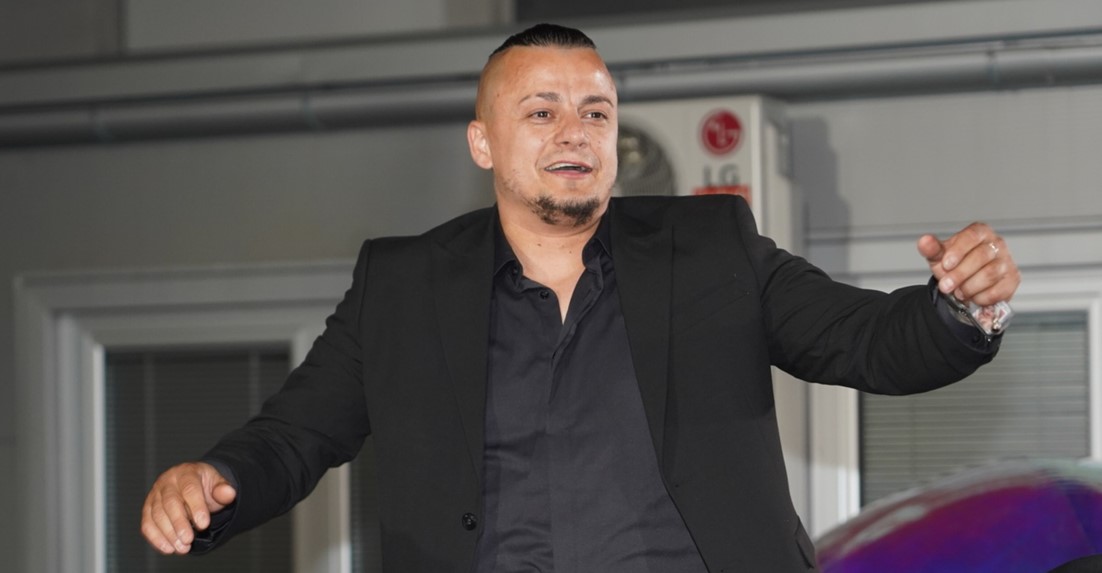 TERZA OTKRIO DETALJE PA*LA KROZ KOJI PROLAZI!