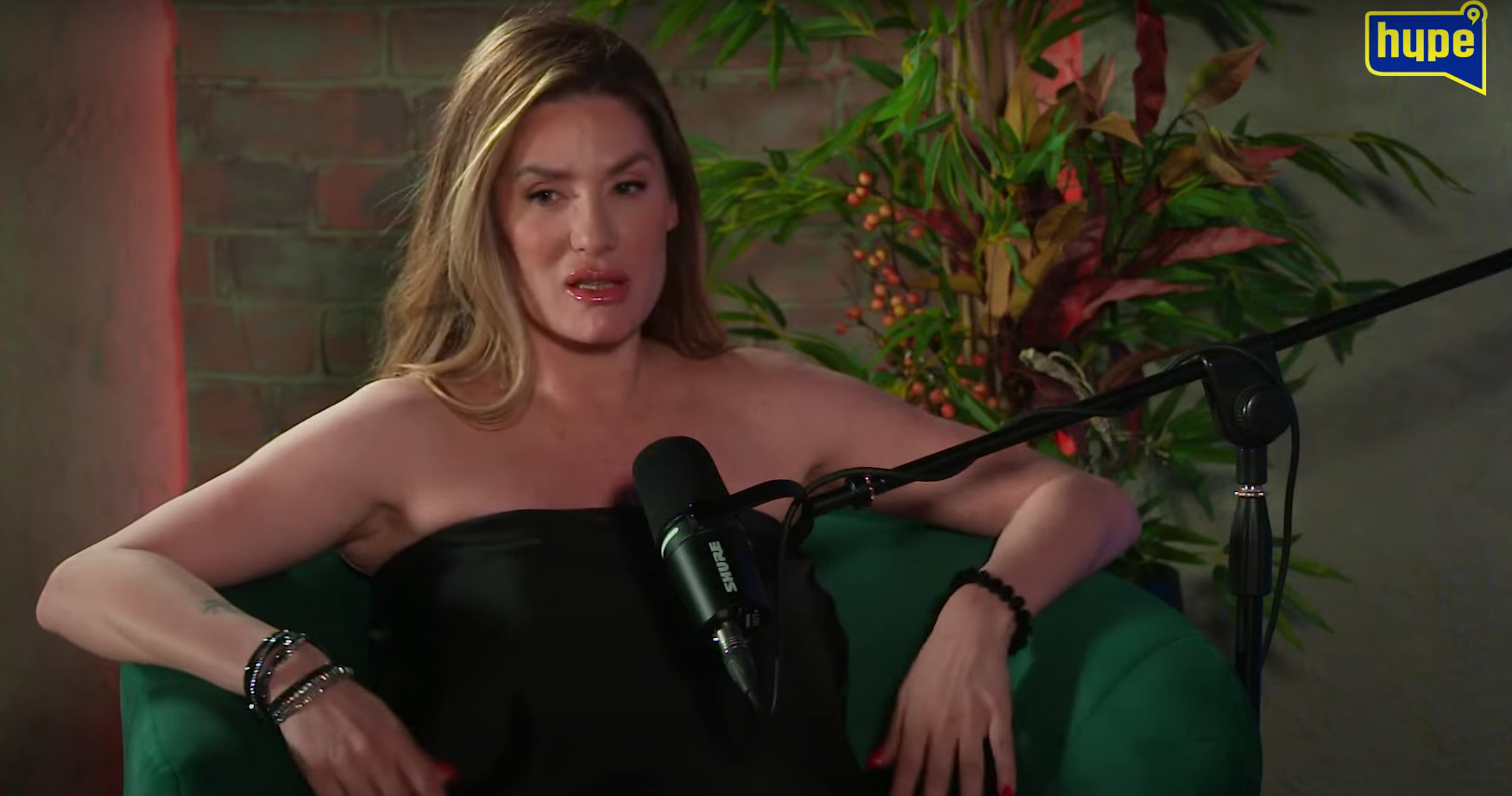 ANA ĆURČIĆ U SUZAMA