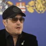 ACO PEJOVIĆ DOLAZI PIJAN KASNO KUĆI