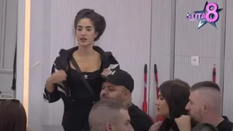 Anđela na stubu srama: “Traume se liječe kod psihijatra!”