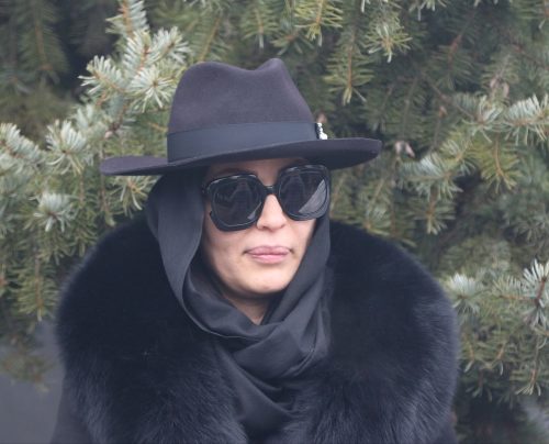 OSVANULA FOTOGRAFIJA SVETLANE RAŽNATOVIĆ NA NADGROBNOM SPOMENIKU