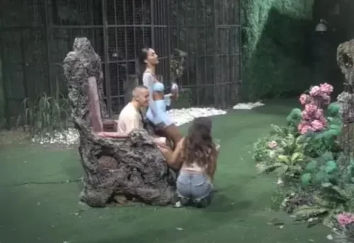 Tajni signali kruže imanjem