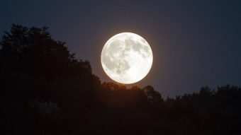 Sutra je pun Mjesec: Saznajte šta donosi vašem horoskopskom znaku!