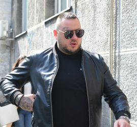 FILIP CAR rafalno opalio po Maji Marinković: “ Volim da sirotinja zaradi…“