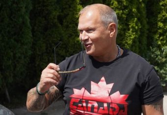 „SAMO ĆE PAS DA…“ Osman Karić se oglasio MISTERIOZNOM PORUKOM, svi misle da su OVE RIJEČI upućeni Peji, AU!