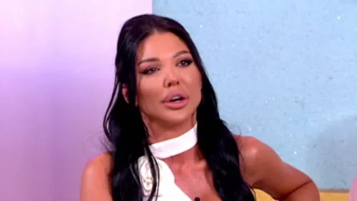 MAJA MARINKOVIĆ PRILIKOM SUSRETA SA KRISTIJANOM GOLUBOVIĆEM ZADOBILA TEŠKE POVREDE!