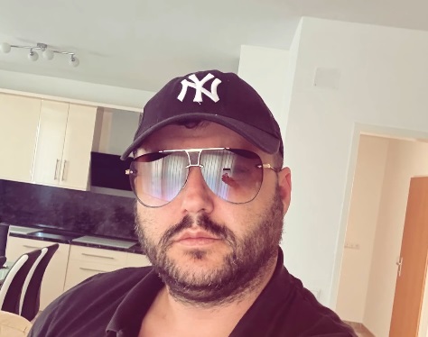 ASMIN BIJE*AN STIGAO U BOSNU!