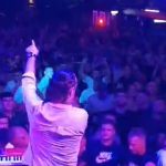 LUKAS TRAŽIO OD PUBLIKE DA PJEVA ŠTO GLASNIJE!