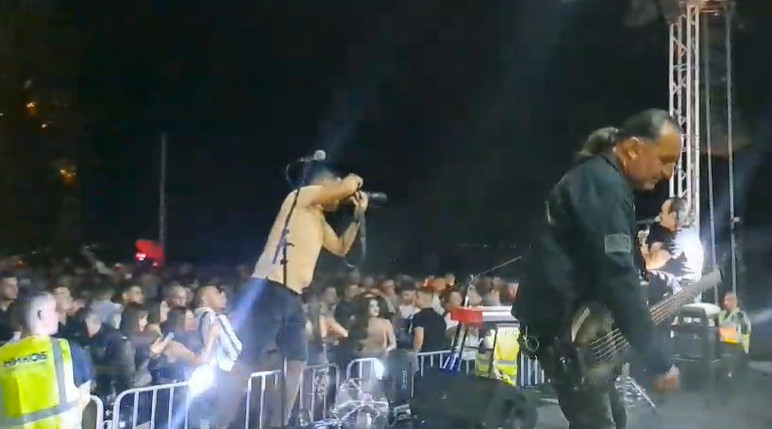 KOLONA LJUDI ČEKALA DA UĐE NA NAJVEĆU ŽURKU NA BALKANU!