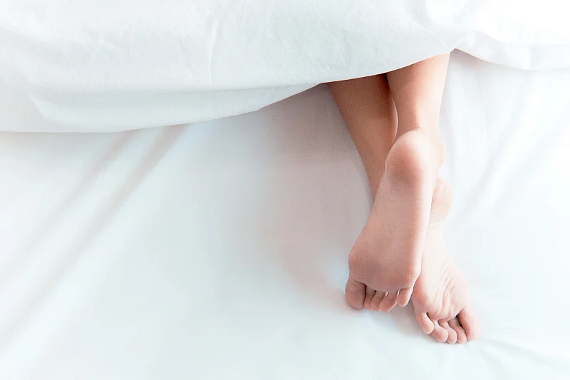 Znate li zašto nikada ne biste trebali spavati u donjem vešu?