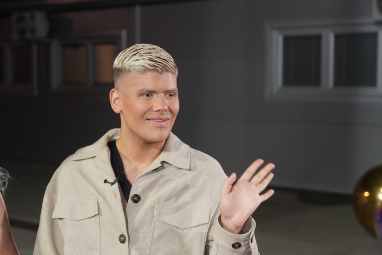 EVO KAKO IZGLEDA BOGATI DEČKO UROŠA STANIĆA!