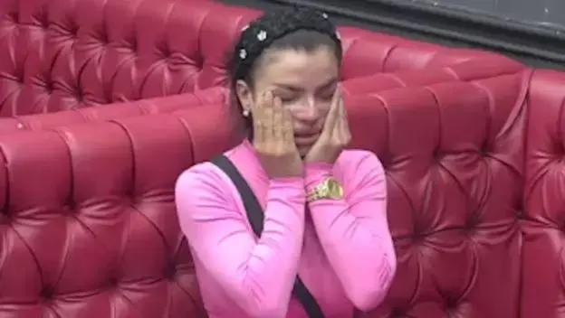 Sa njenom majkom, također, nema ko nije bio!