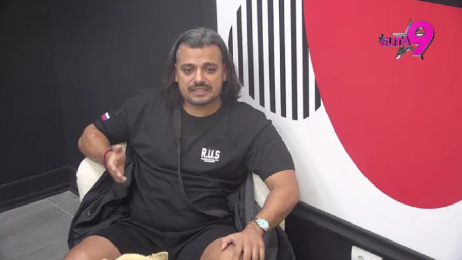 SUMNJALA JE DA SAM GEJ!