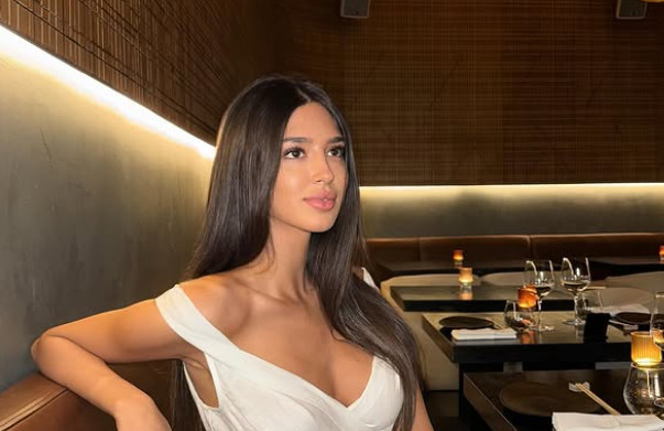 ĐINA DŽINOVIĆ POKAZALA BRU*ALNO UMIJEĆE!