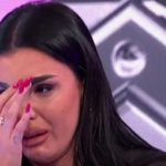 ANITA STANOJLOVIĆ JEDVA SASTAVLJA KRAJ S KRAJEM!?