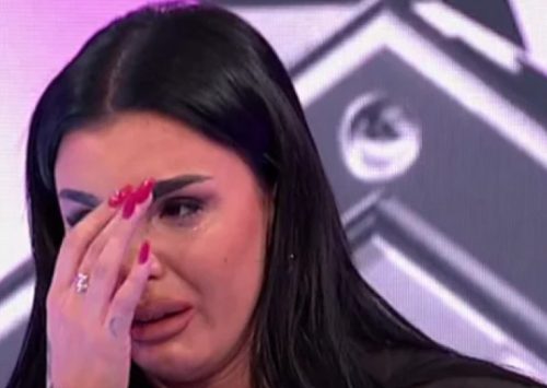 ANITA STANOJLOVIĆ JEDVA SASTAVLJA KRAJ S KRAJEM!?