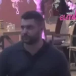 Sjedimo ovdje i molimo ga!