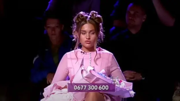 Isplivale mračne tajne iz njene prošlosti