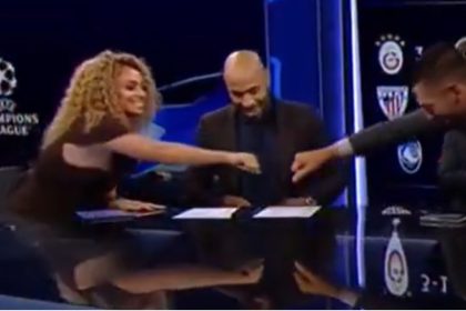 Voditeljici se pocijepala haljina u emisiji uživo!