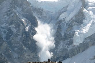 Lavina odnijela tri planinara iz Hrvatske!