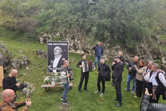 DAN PRED DŽENAZU HALIDA BEŠLIĆA