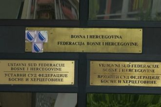 Čvrst i međusobno povezan lanac dokaza!