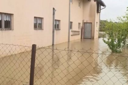 U Mostaru Kritično!