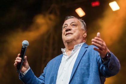 Film o životu Halida Bešlića!