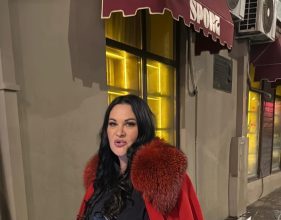 JANA SE KAJE ZBOG ODNOSA PREMA KĆERKI!