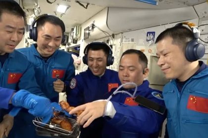 Prvi roštilj u svemiru!