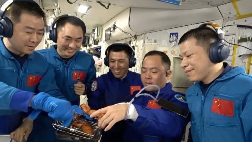 Prvi roštilj u svemiru! 