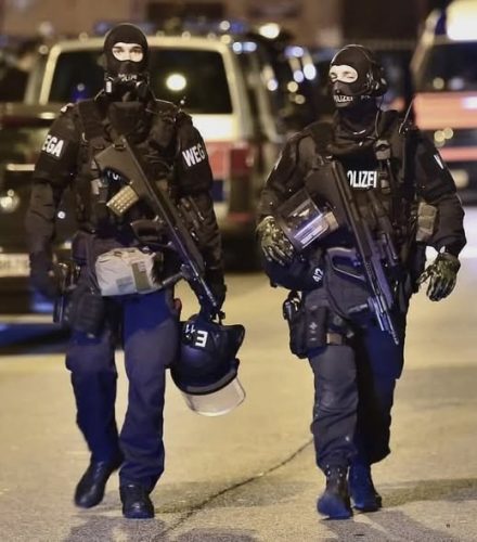 Brutalne scene mučenja!