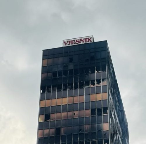 Misteriozni snimak požara zgrade Vjesnika