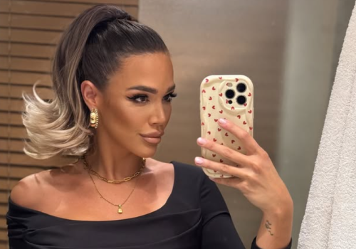 NAKON RAZVODA, SAMO JOJ JE JEDNA OSOBA PODRŠKA I OSLONAC!