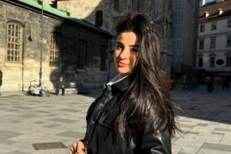 BIVŠA VJERENICA DARKA LAZIĆA SA SINOM NAPUSTILA SRBIJU!