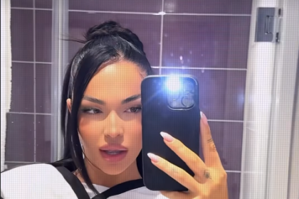 MALA DŽEHVA VRELIM SNIMKOM ZAPALILA MREŽE!