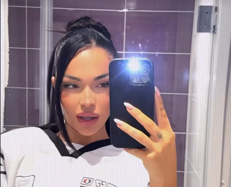 MALA DŽEHVA VRELIM SNIMKOM ZAPALILA MREŽE!