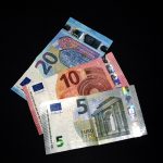 MUP izdao upozorenje: U opticaju lažne novčanice u apoenima od 5, 10 i 20 eura!