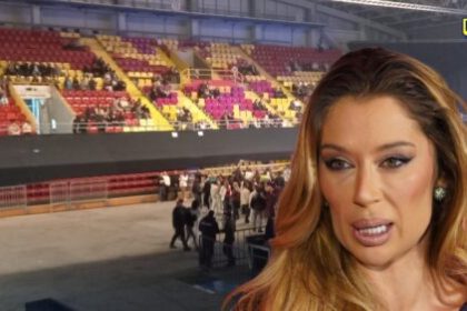 TEA TAIROVIĆ PJEVA U POLUPRAZNOJ DVORANI