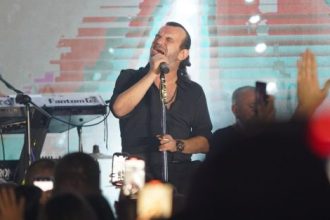 ACA LUKAS ENERGIJOM ZAPALIO GRAC!