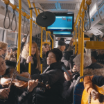 Performans u trolejbusu oduševio putnike!