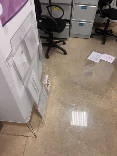 Pacijent napao tri medicinske sestre i demolirao ambulantu Doma zdravlja u Sarajevu!