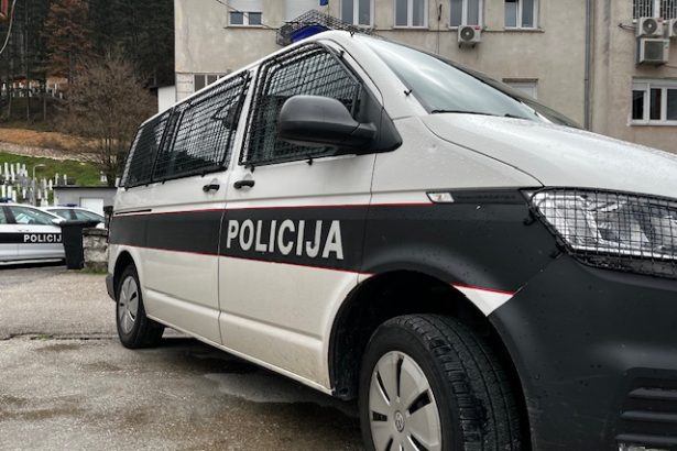 Došao nepozvan u goste, pretukao i opljačkao domaćina!