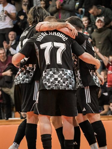 Asovi Fudbalskog kluba Sarajevo deklasirali Iskru i osvojili Hasetov klasik!