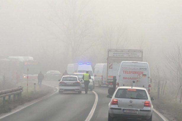 Saobraćajna nesreća kod Tuzle, četiri osobe povrijeđene!