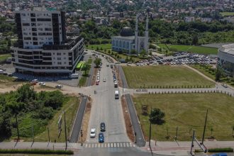 Sedma transverzala preko Otoke do Aneksa pored Istiklal džamije!