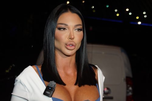 MAJA MARINKOVIĆ BRUTALNO IZVRI*EĐALA ASMINA