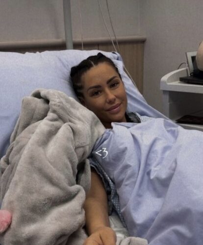 ALEKSANDRA BURSAĆ SE OGLASILA IZ PORODILIŠTA!