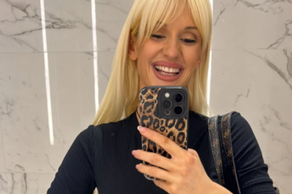 ANJA MIT U PRVOJ ŠETNJI SA BEBOM FILIPOM!